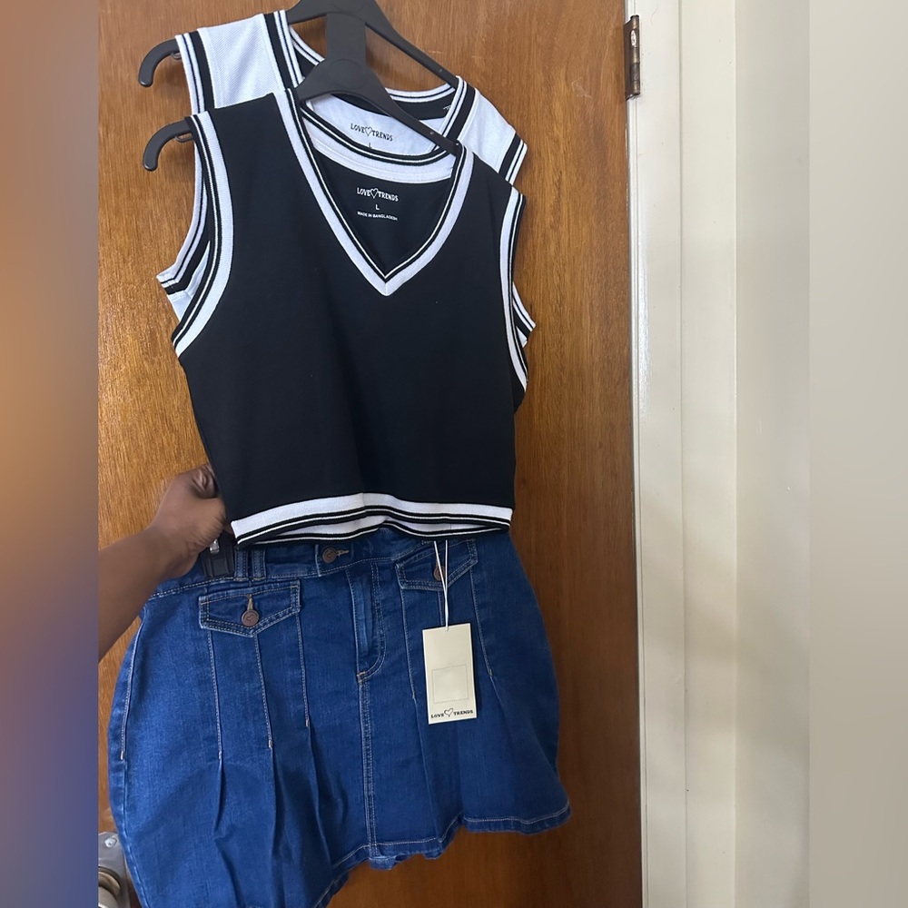 Black and White Striped Crop Top with Blue Denim Skirt